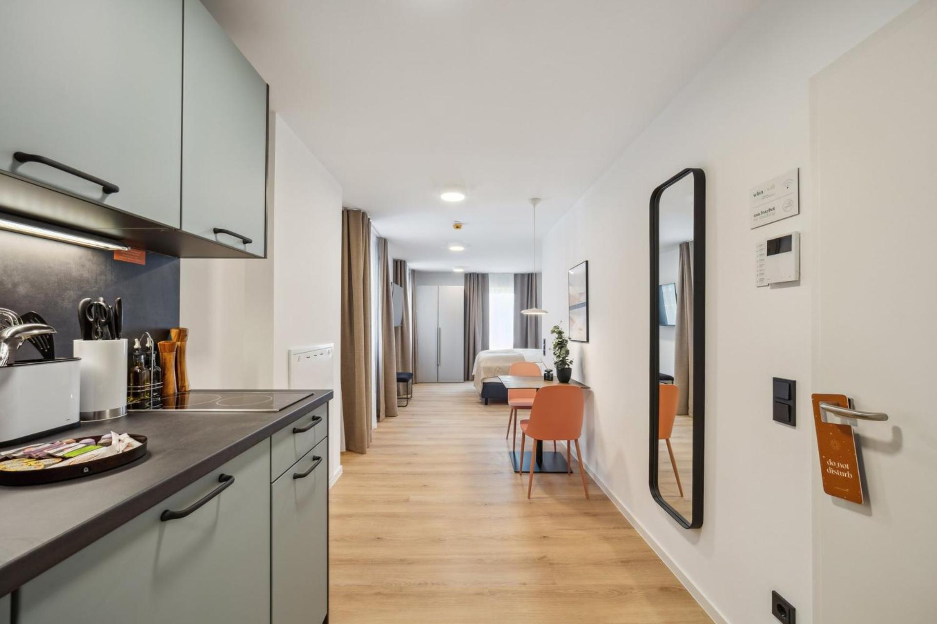 Limehome Nuremberg Celtisplatz Room photo
